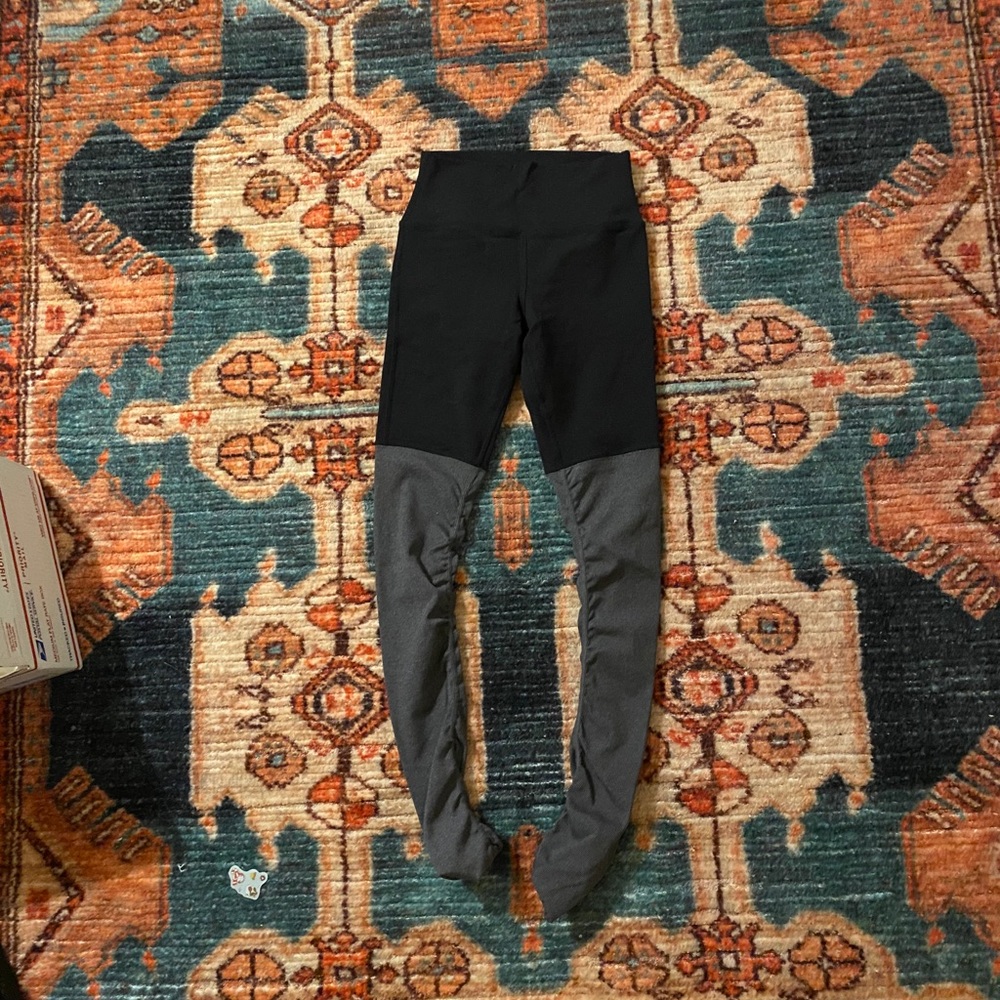 High waisted Alo goddess leggings size small